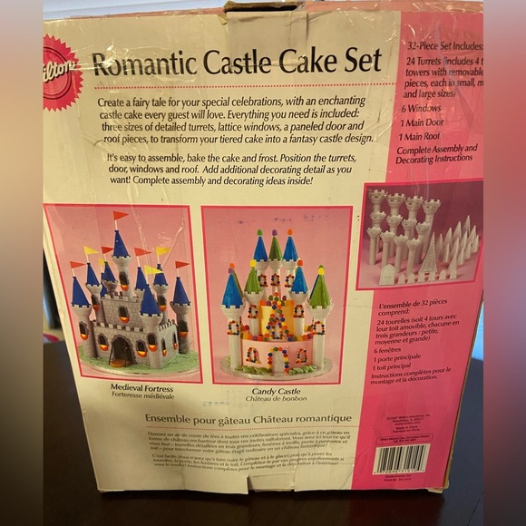 Wilton Romantic Castle Cake Making Set 32 Piece Complete Set PLUS a 2nd Partial - Picture 3 of 12